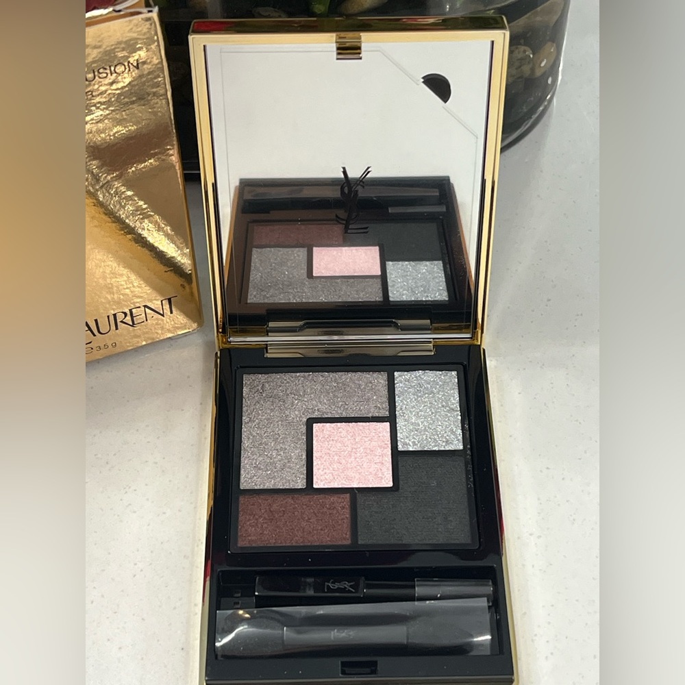 YSL Eye Shadow 5 -Color Ready To Wear